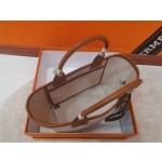 Fully hand-sewn Steeple25 basket plume canvas with Swift leather hand-held multi-color single-shoulder bag