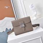 Fully hand-sewn Depeches colorblock messenger bag, original to/ep leather 21 crossbody bag