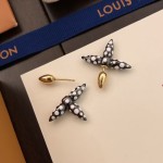Grand LV cross-shaped ear studs