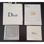 Dior 新款白貝殼花耳鉤