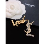 YSL 聖羅蘭新款滿鑽 Logo 耳釘