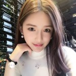 CHANEL 香奈兒迷你雙 C 珍珠垂墜耳環