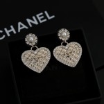 CHANEL 香奈兒早春菱格愛心垂墜耳環