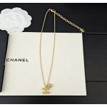 CHANEL 香奈兒新款格紋雙 C 圓鑽項鍊