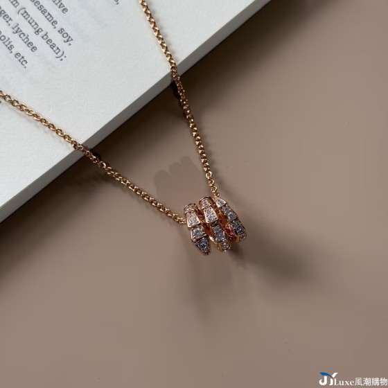Bvlgari 寶格麗 Serpenti 三圈滿鑽蛇項鍊