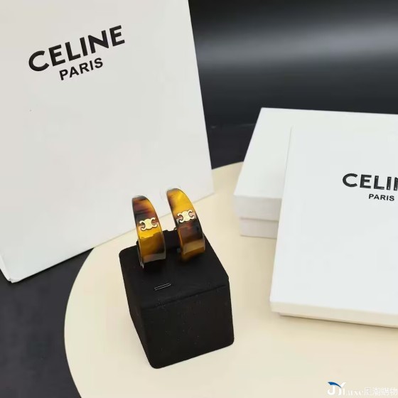 Celine 凱旋門玳瑁亞克力 C 圈耳環