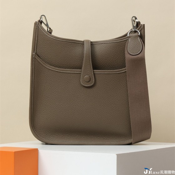 All-hand-stitched wax thread Evelyne perforated bag, original TC cowhide 23-29 crossbody bag